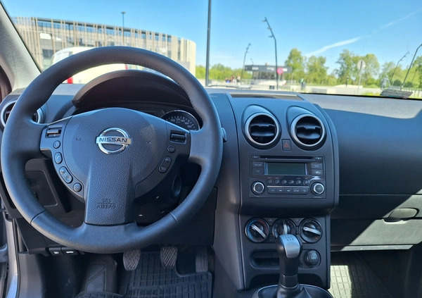 Nissan Qashqai cena 37500 przebieg: 166700, rok produkcji 2012 z Sosnowiec małe 172